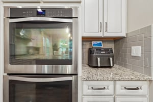 Crofton Dr-S0306-029.jpg