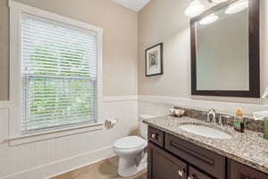 Crofton Dr-S0306-034.jpg