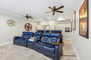 Crofton Dr-S0306-052.jpg