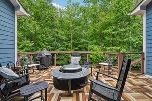 Crofton Dr-S0306-081.jpg