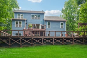 Crofton Dr-S0306-089.jpg