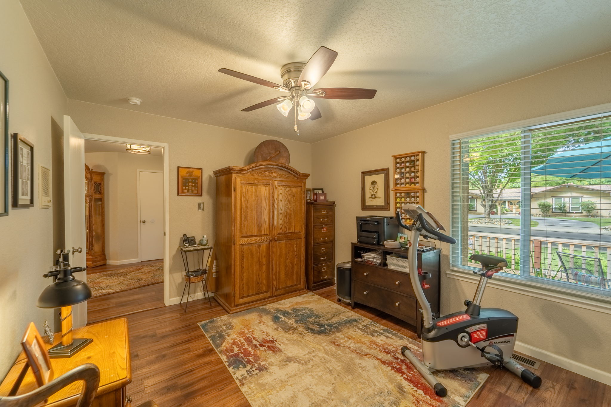  Photo 25