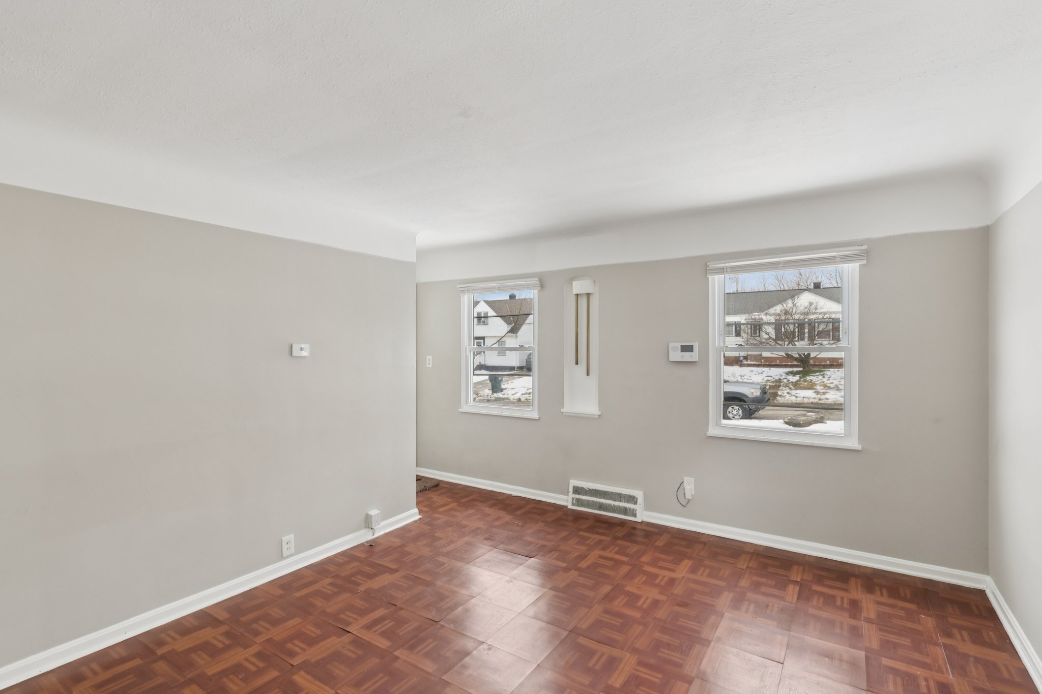 Southern Ave-S1812-006.jpg