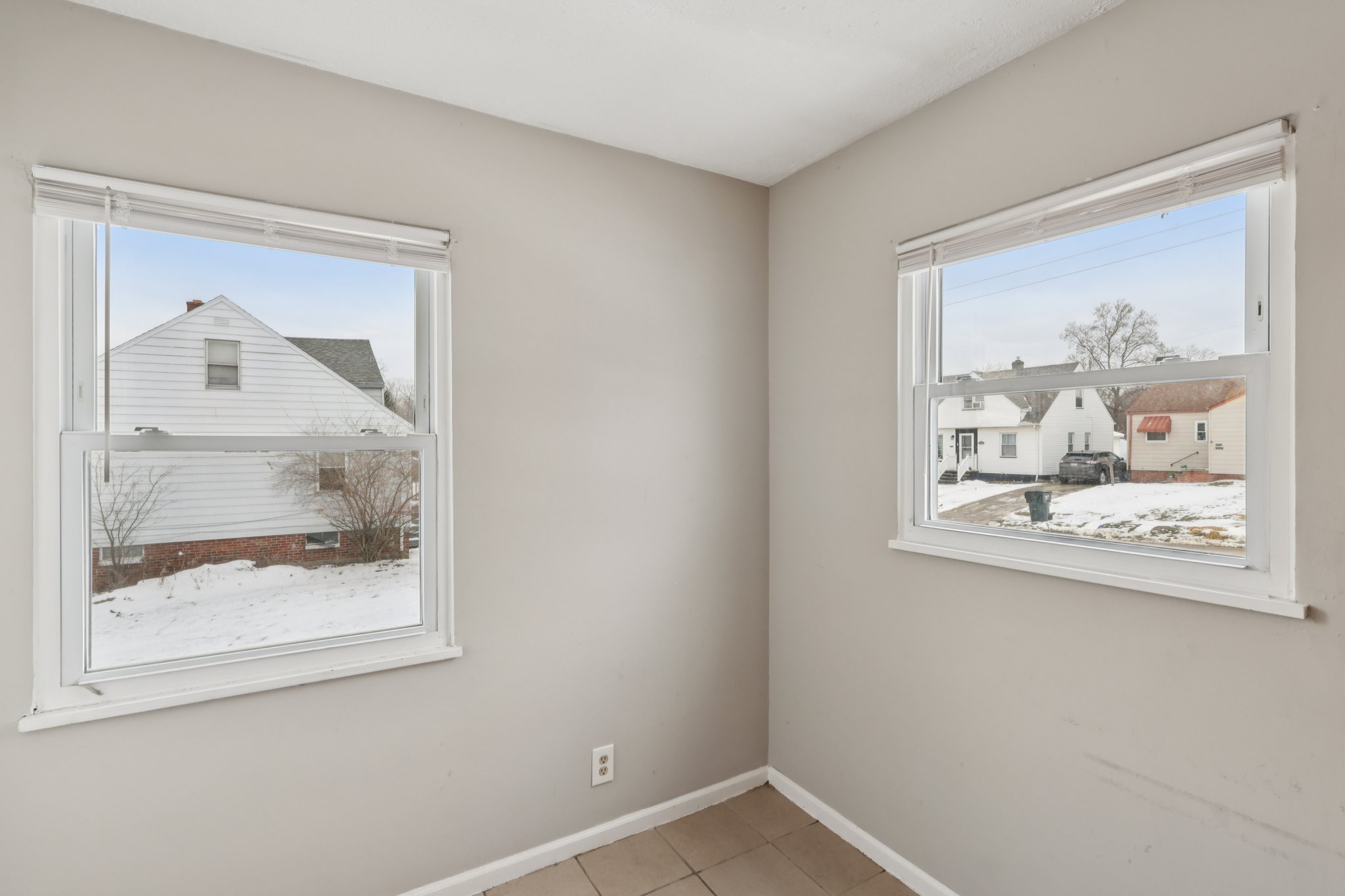 Southern Ave-S1812-013.jpg