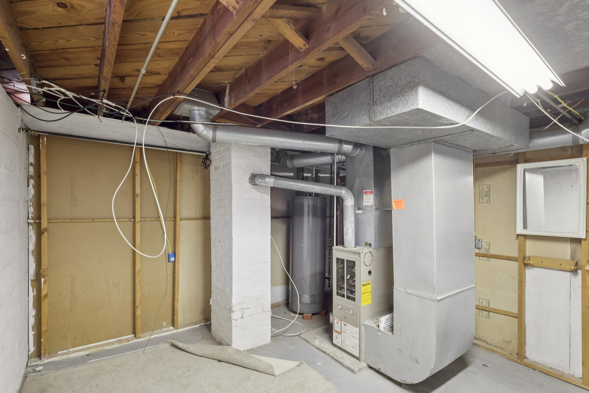 Southern Ave-S1812-029.jpg