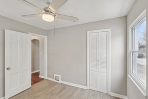 Southern Ave-S1812-016.jpg