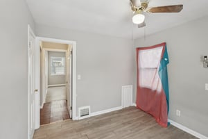 Southern Ave-S1812-018.jpg