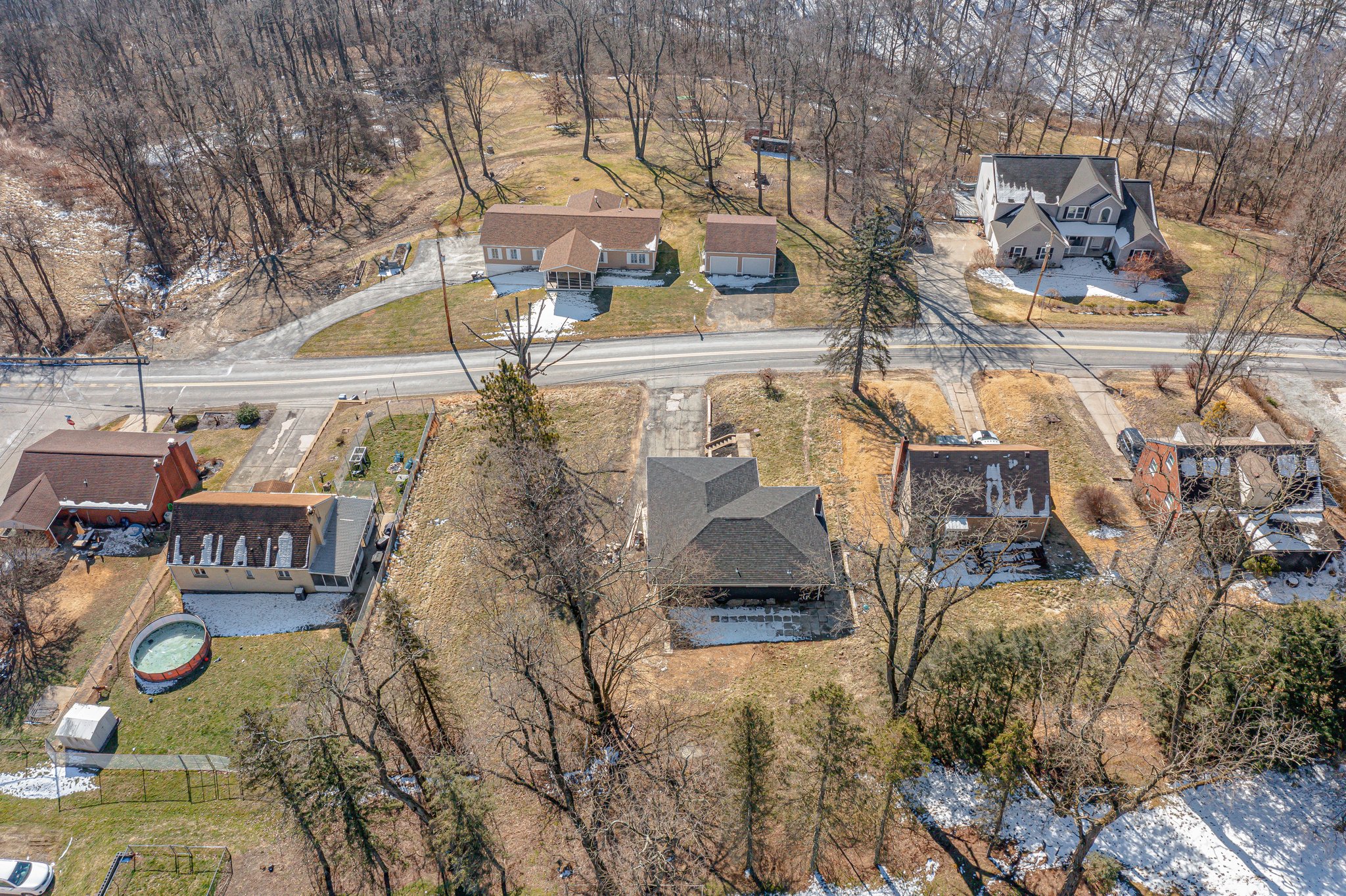 12325 Maple Ln, Irwin, PA 15642 VUE Real Estate Marketing