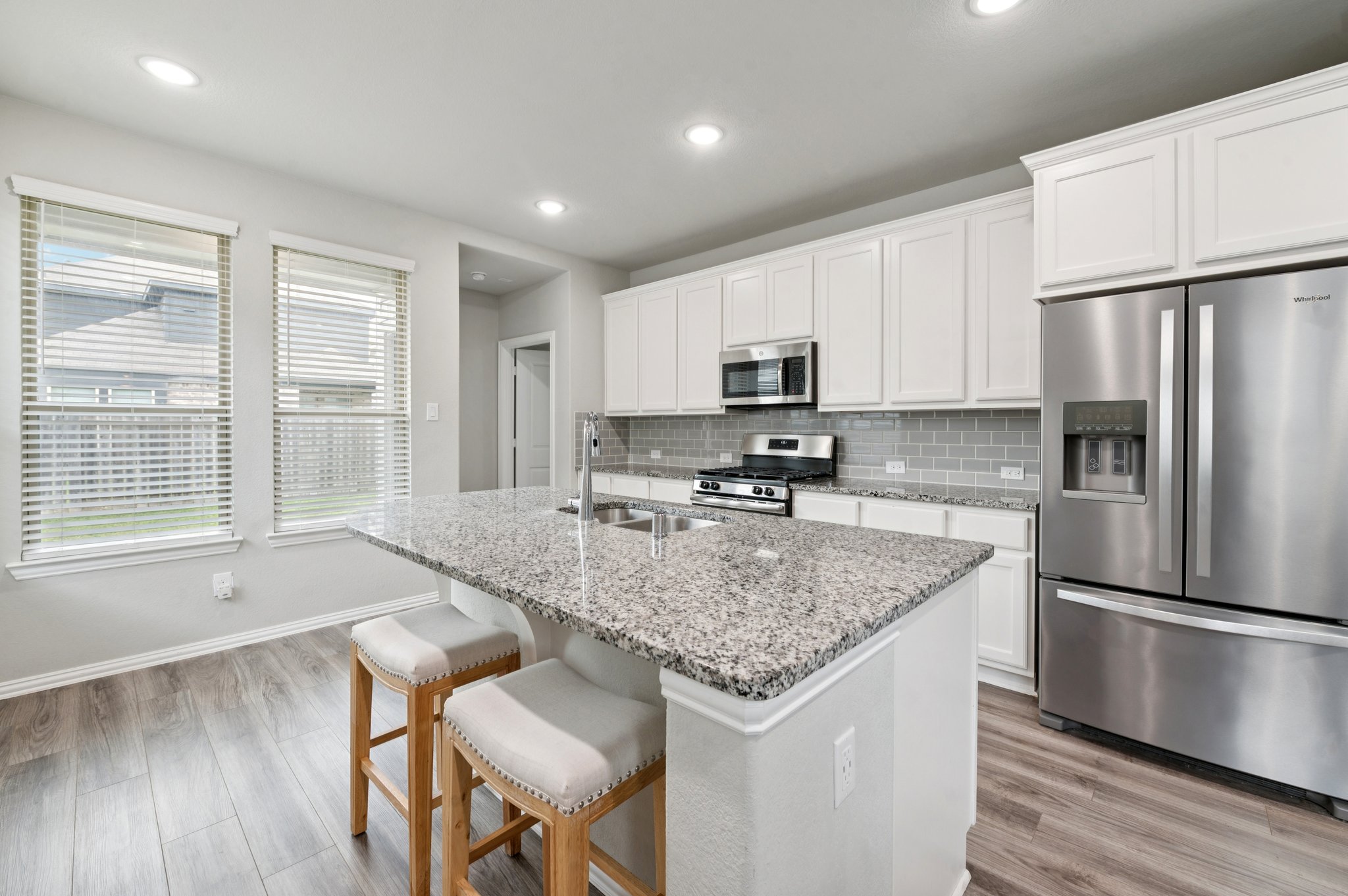 Summerbrook Dr-S2606-017.jpg