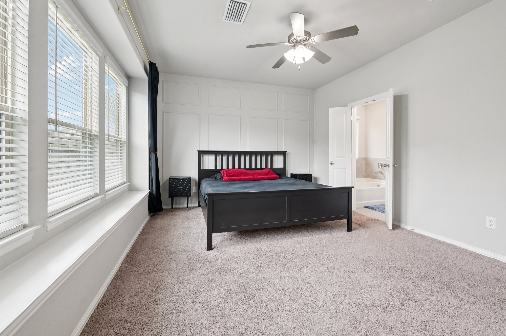 Summerbrook Dr-S2606-018.jpg