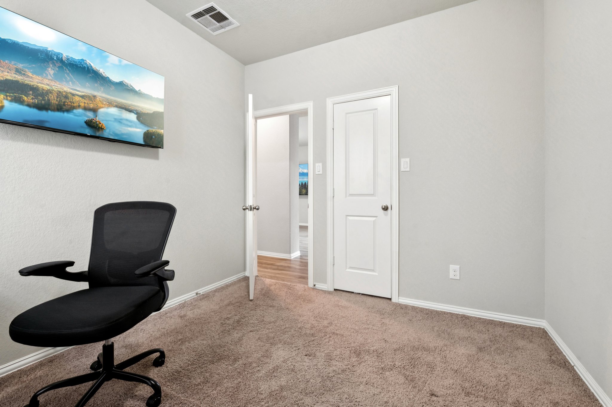 Summerbrook Dr-S2606-030.jpg