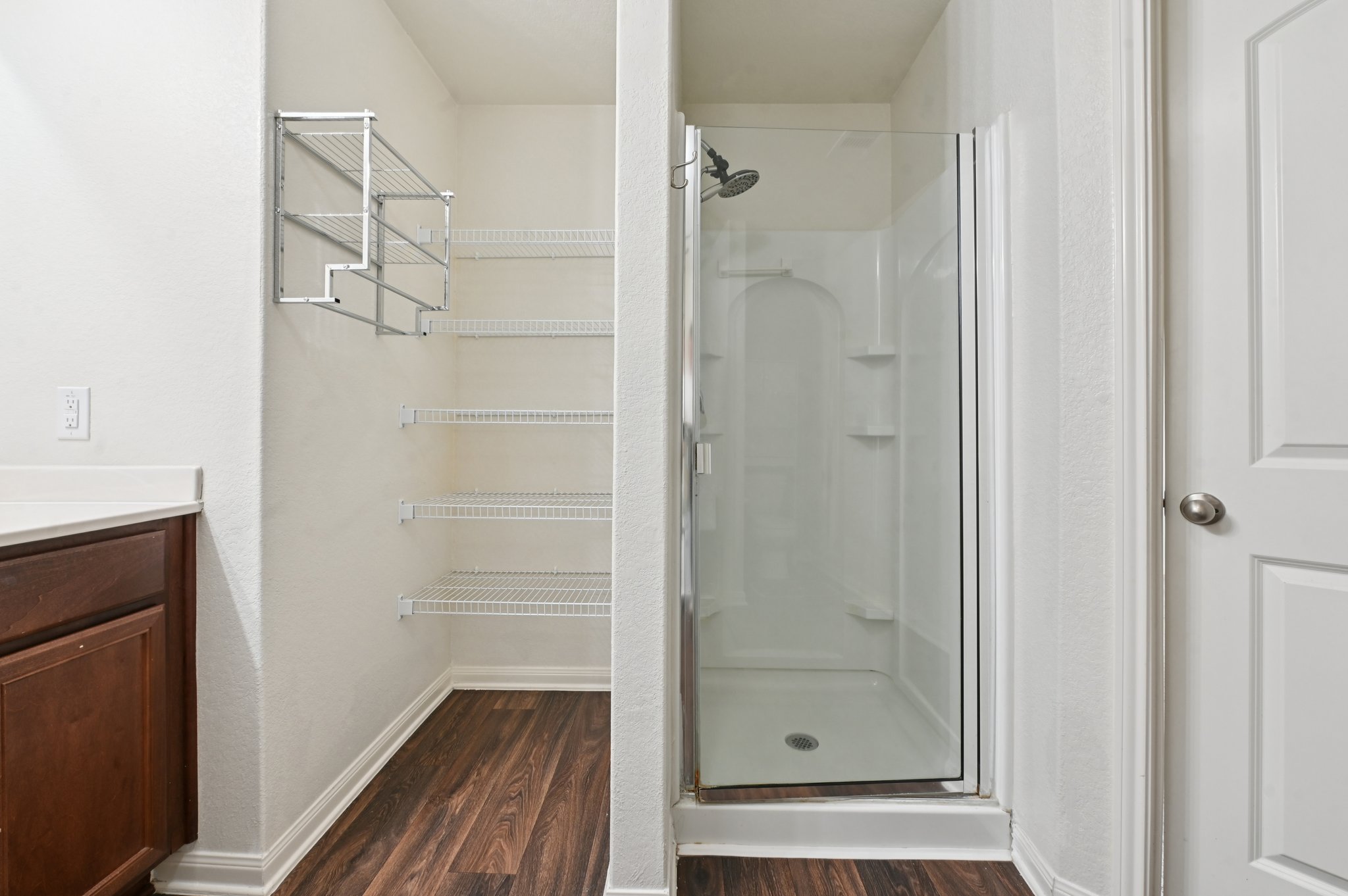 Wavecrest Rd-S2307-024.jpg