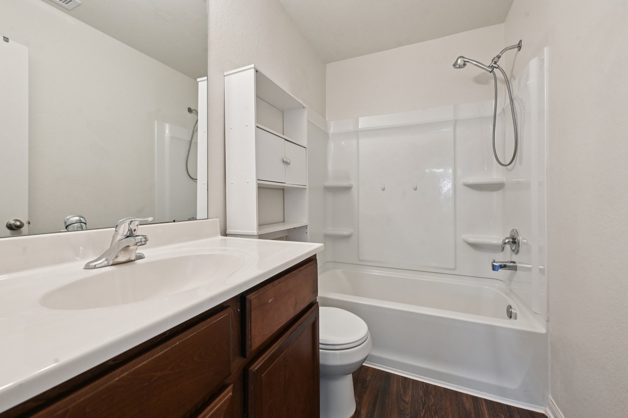 Wavecrest Rd-S2307-032.jpg