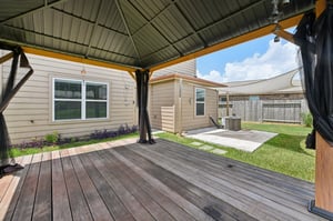 Wavecrest Rd-S2307-034.jpg