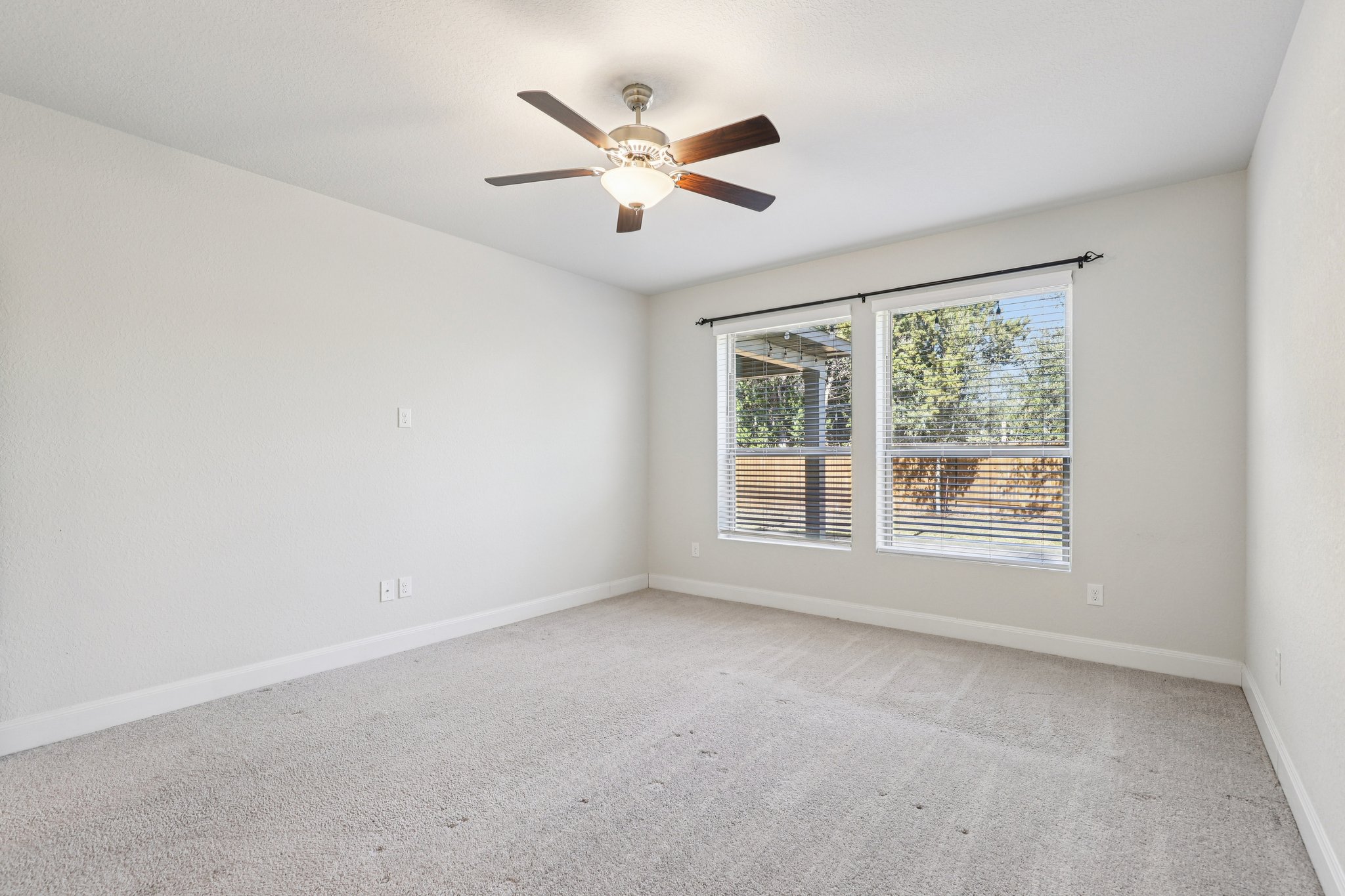 Twister Ln-S1601-030.jpg