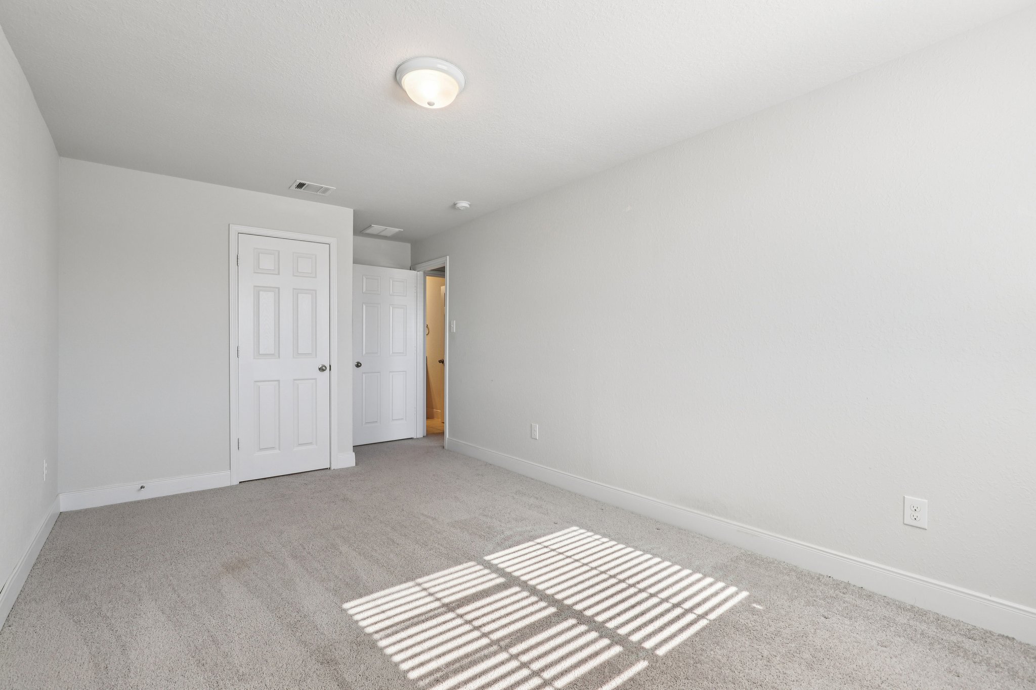 Twister Ln-S1601-044.jpg