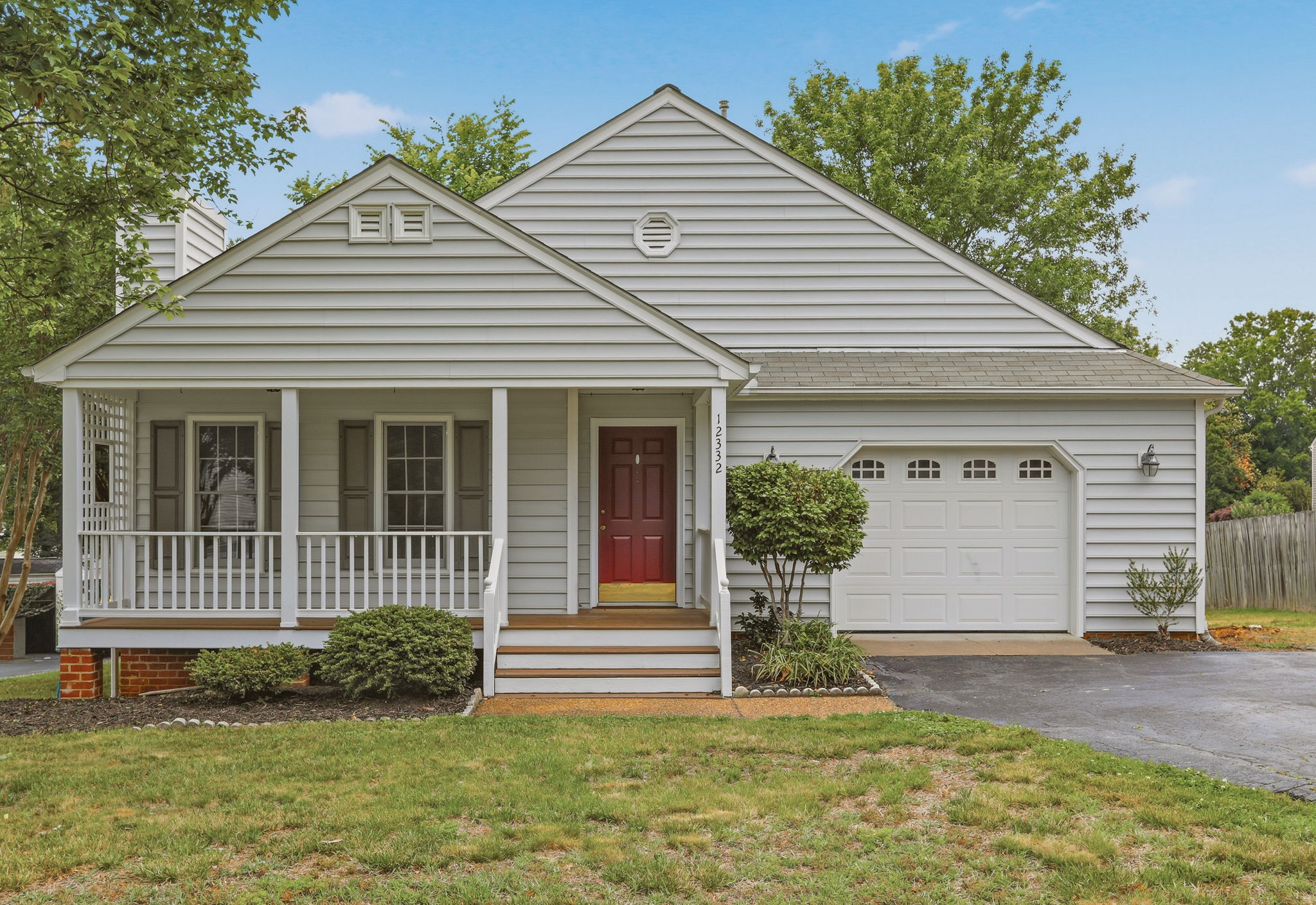 01-Exterior Front