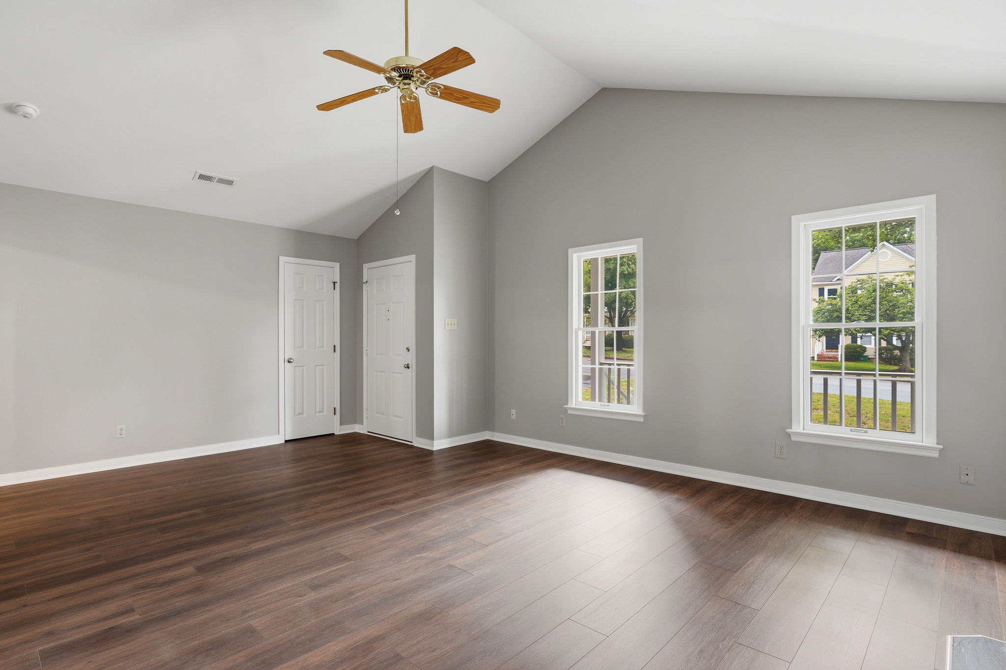 07-Living Room