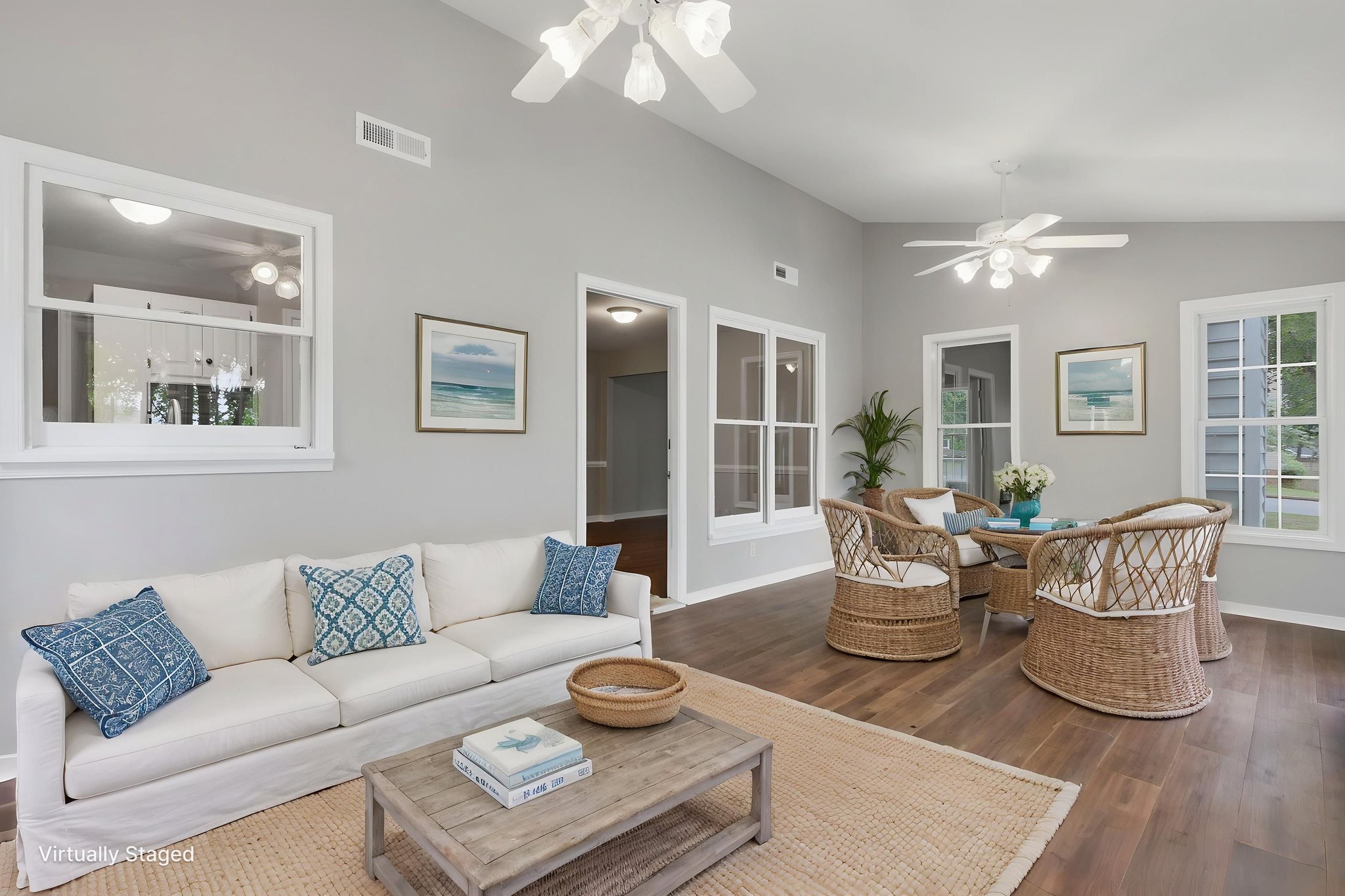 18-Sunroom virtually staged.jpeg