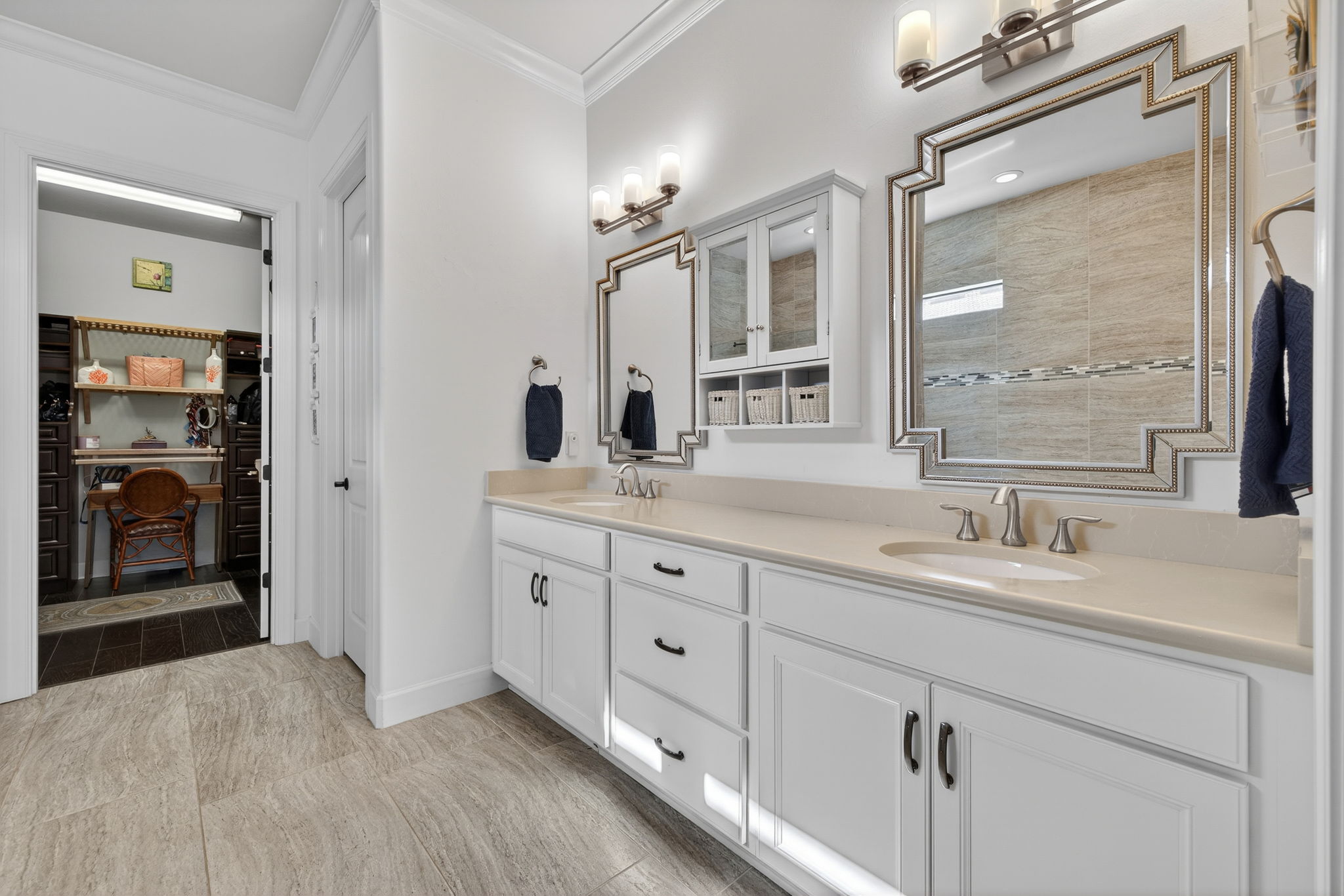 Primary Bathroom 2 of 3 - r