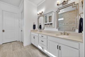 Primary Bathroom 1 of 3 - r