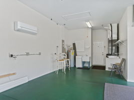  Photo 50