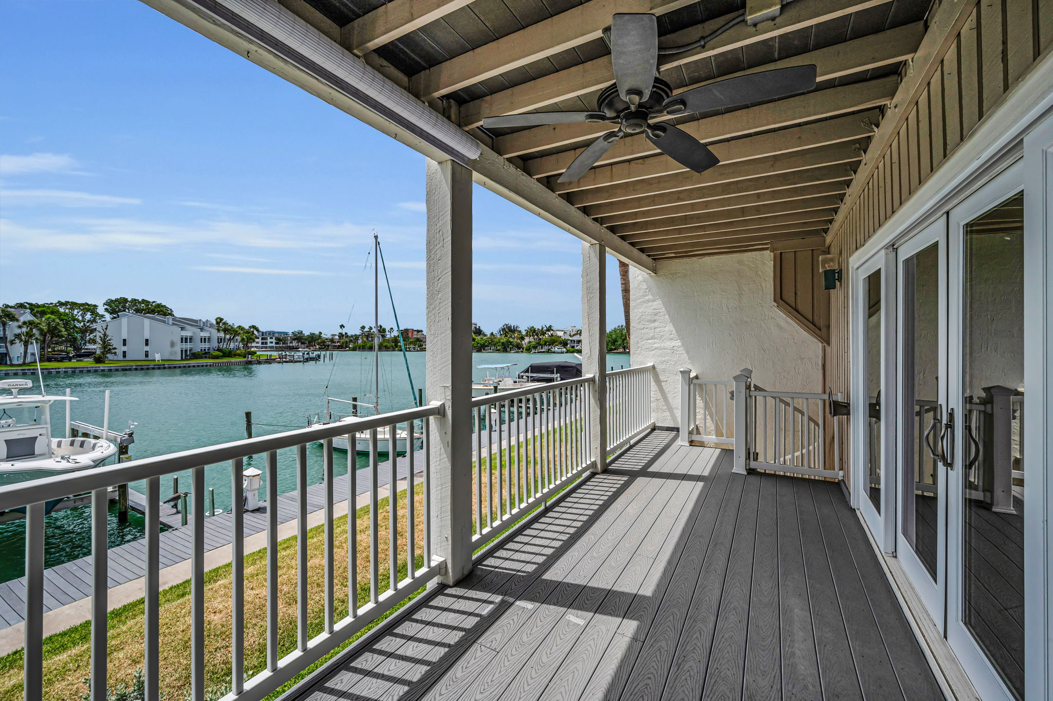 Living Room Balcony10