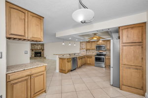 Kitchen18