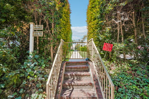 Franklin St C-S1206-002.jpg