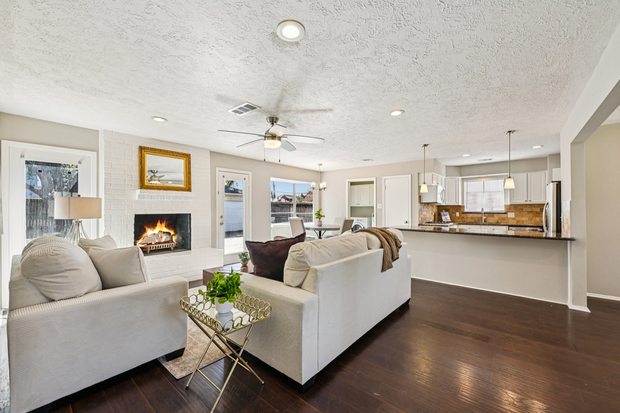 Attlee Dr-S3001-010.jpg