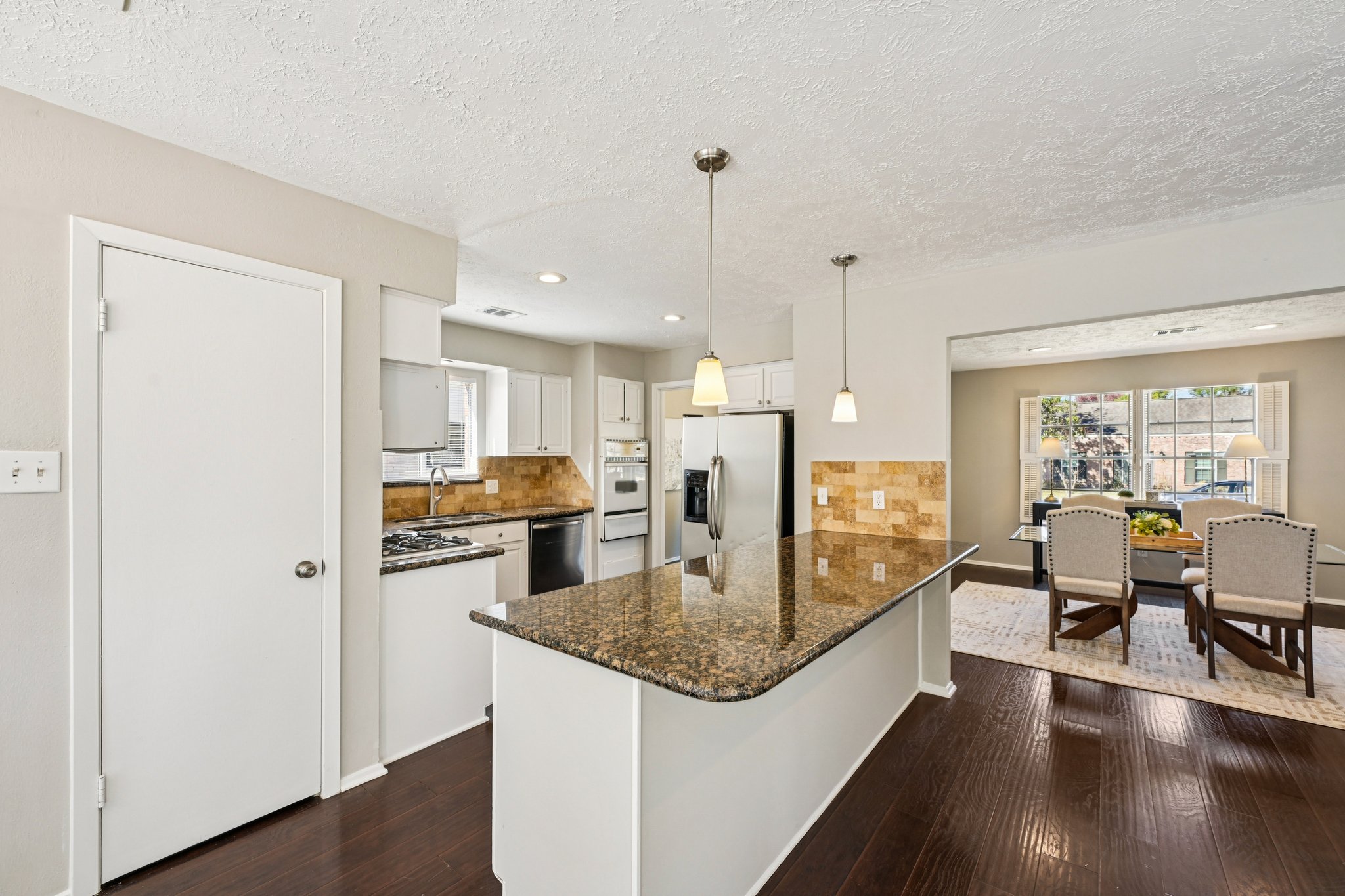 Attlee Dr-S3001-017.jpg