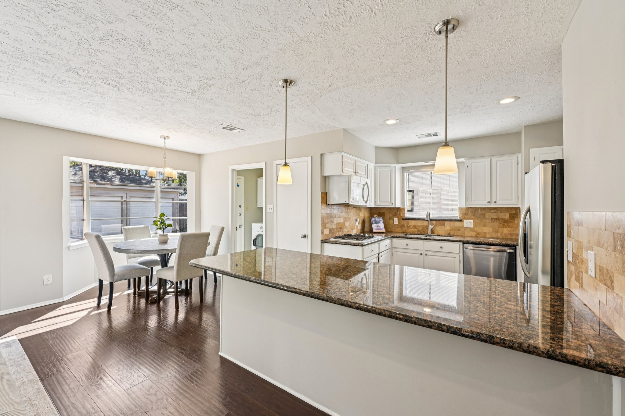 Attlee Dr-S3001-019.jpg