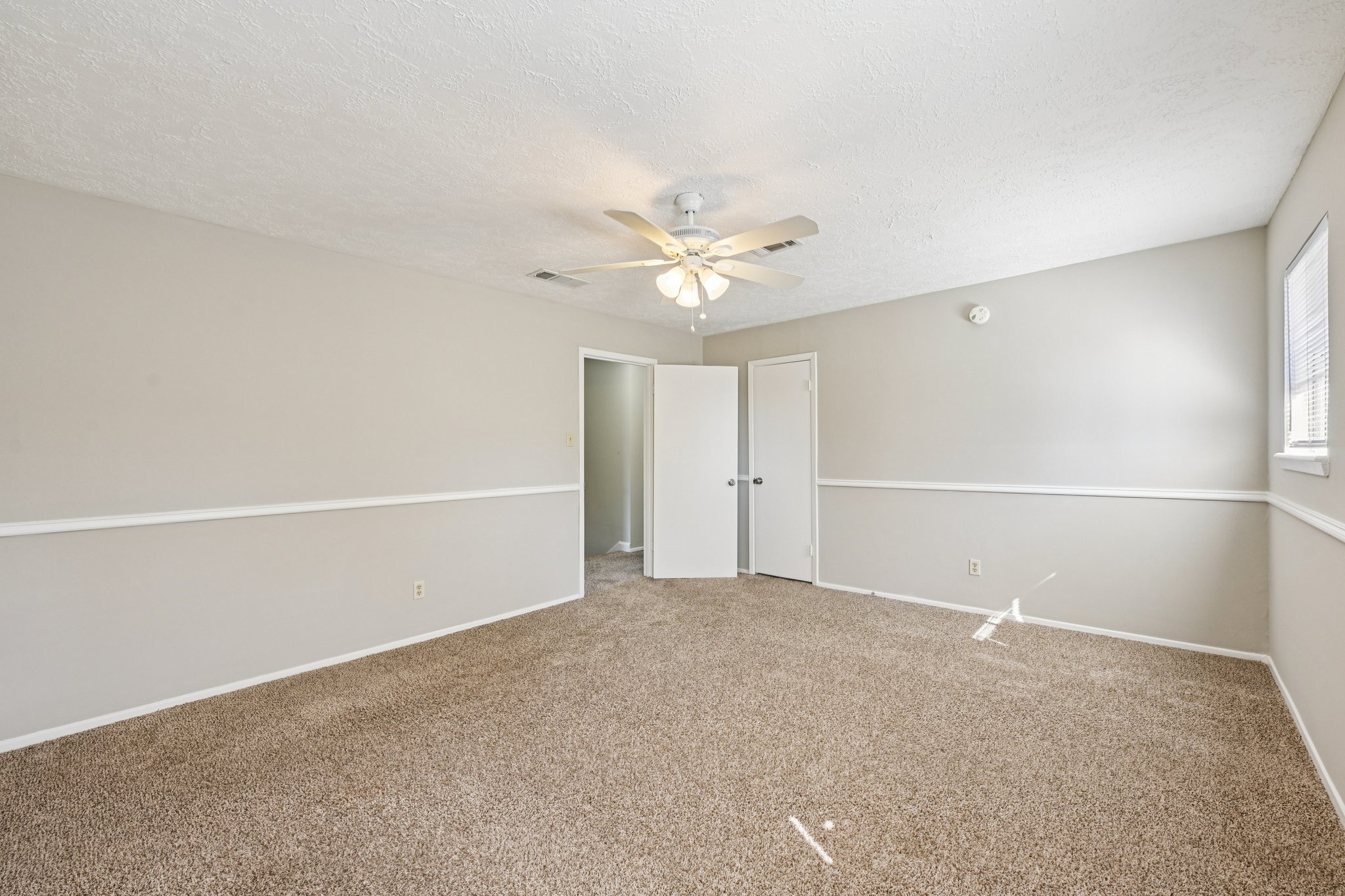 Attlee Dr-S3001-036.jpg