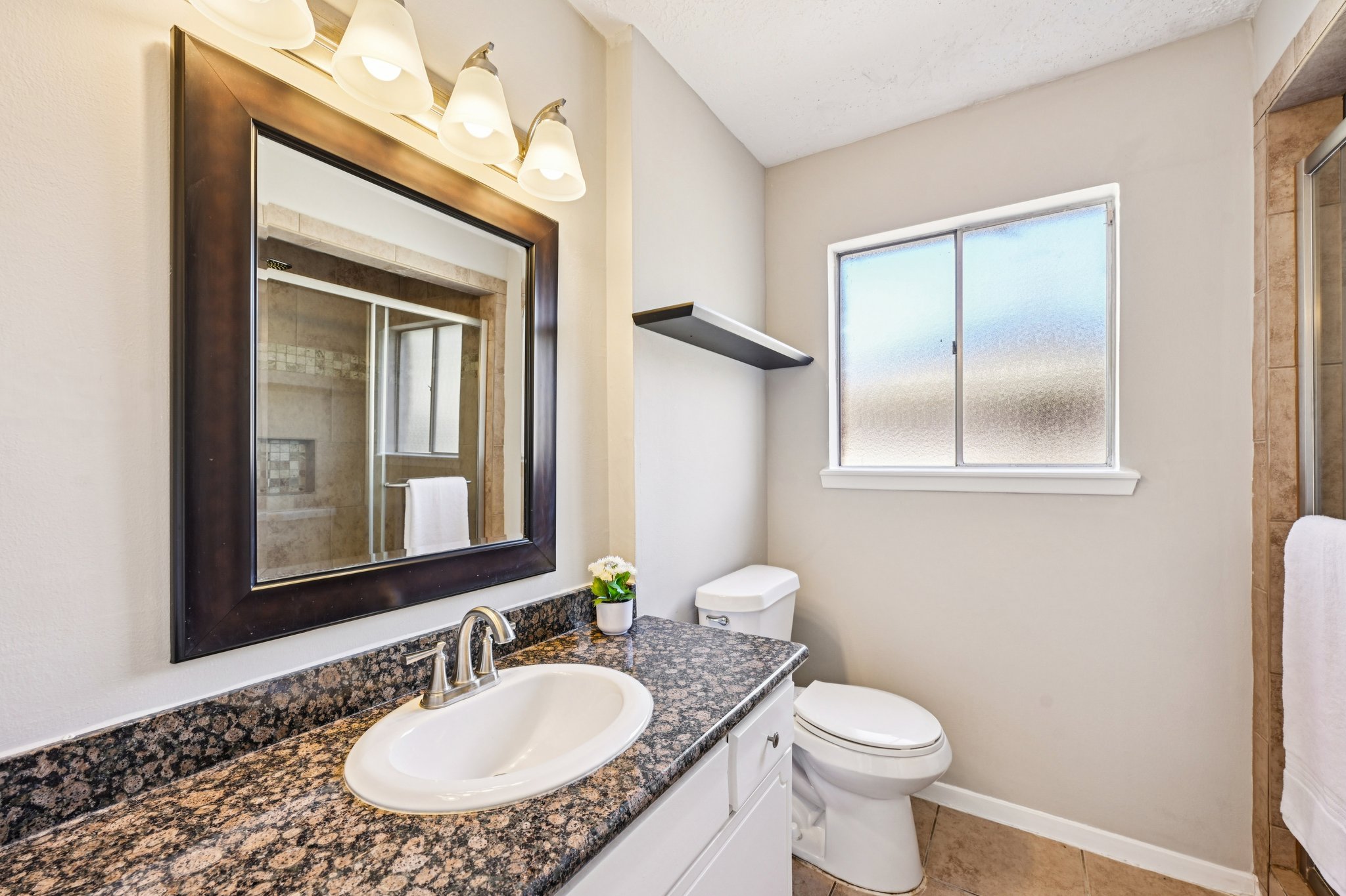 Attlee Dr-S3001-040.jpg