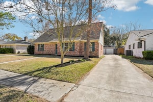 Attlee Dr-S3001-004.jpg