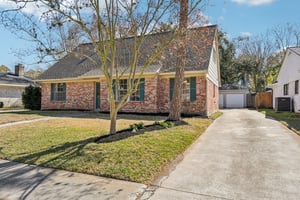 Attlee Dr-S3001-005.jpg