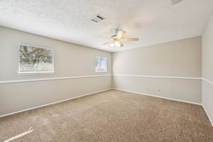 Attlee Dr-S3001-034.jpg