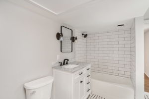  Photo 49