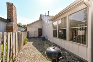  Photo 27