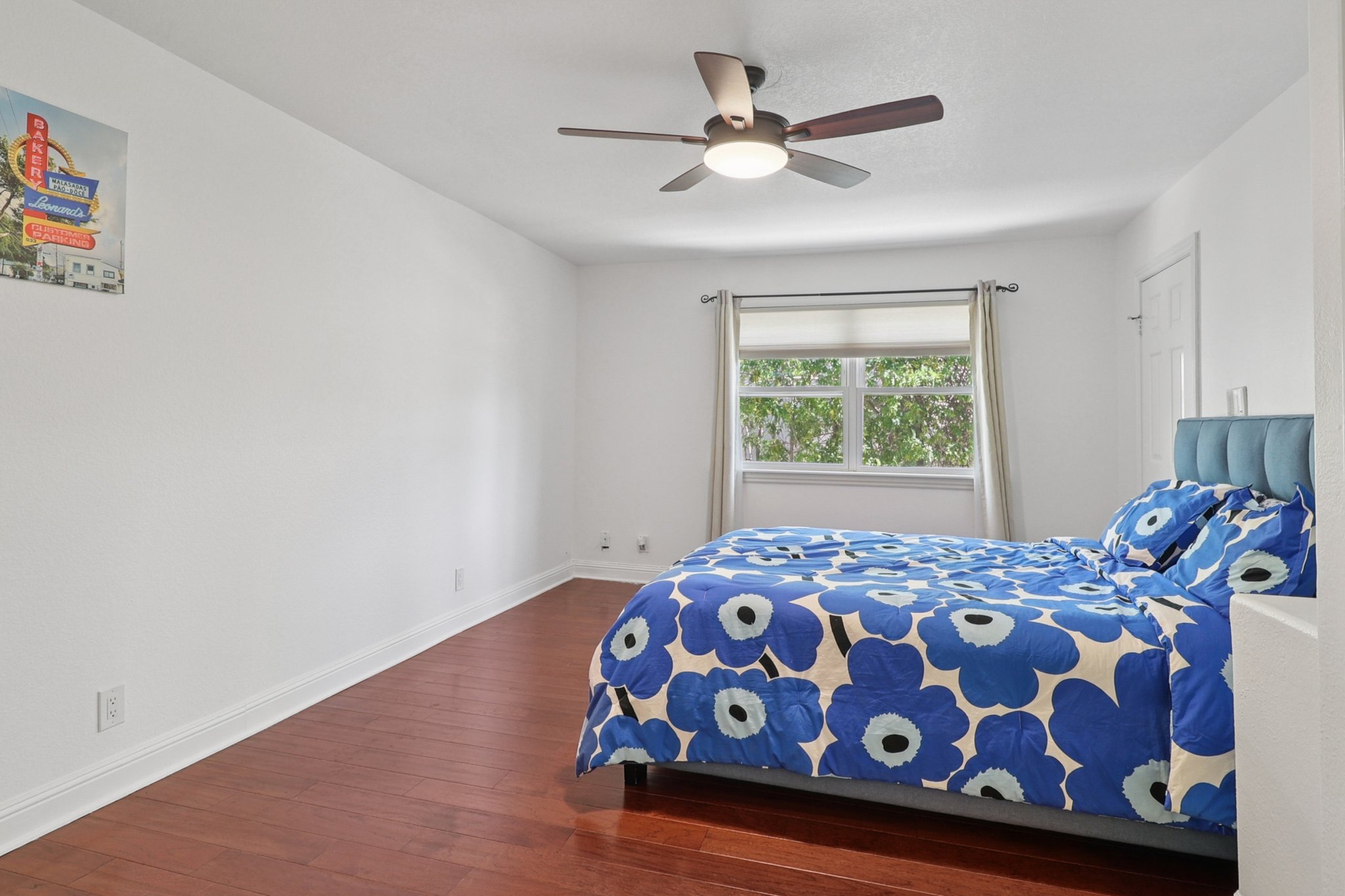 Dormouse Rd-L0509-031.jpg