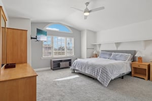 Dormouse Rd-L0509-028.jpg