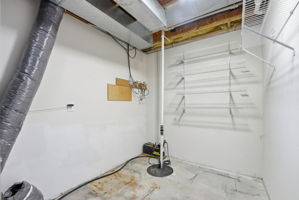  Photo 51