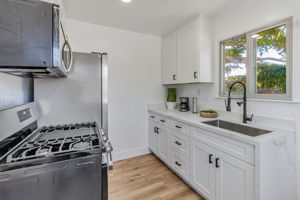 015_1235 N Bascom Ave