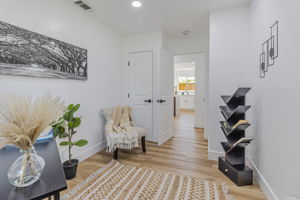 026_1235 N Bascom Ave