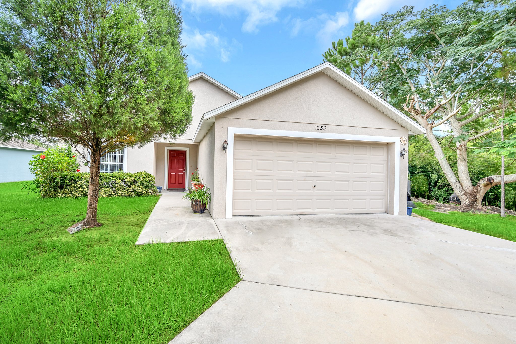 1235 Osprey Nest Cir, Groveland, FL 34736, US Photo 1