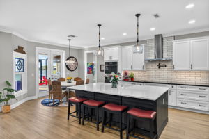 Breakfast Bar 2 of 2