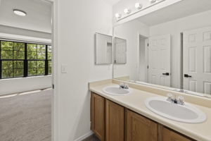 Photo 38