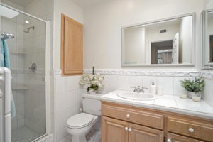 1236 Chelsea Avenue #1-25