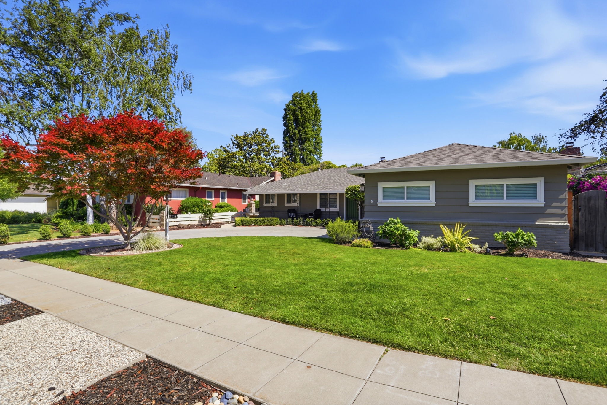 002_F8_1236 Husted Ave