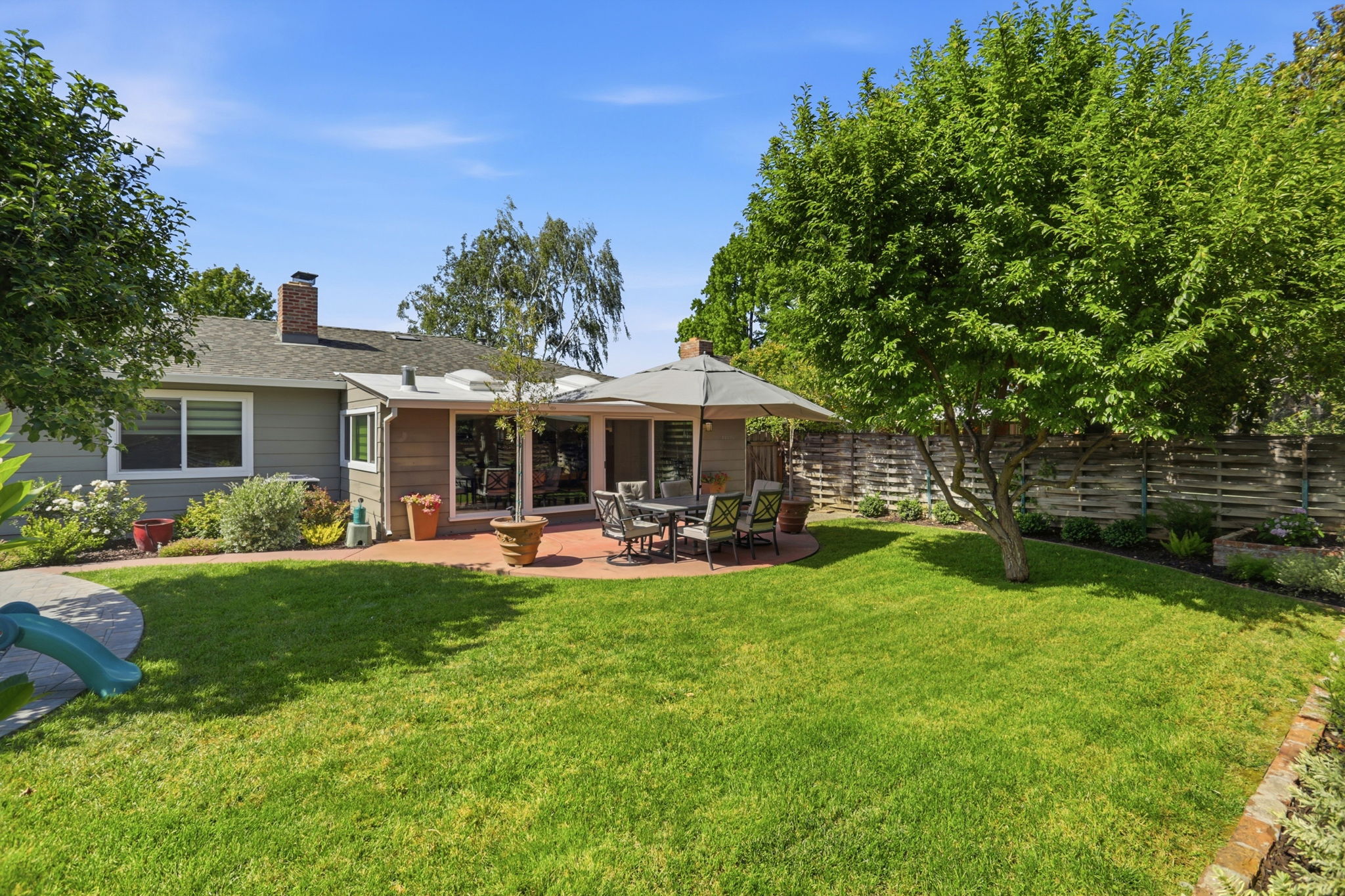 038_F8_1236 Husted Ave